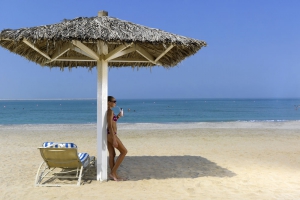 Al Hamra Palace Beach Resort 