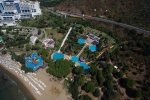 Aria Claros Beach Spa Resort 