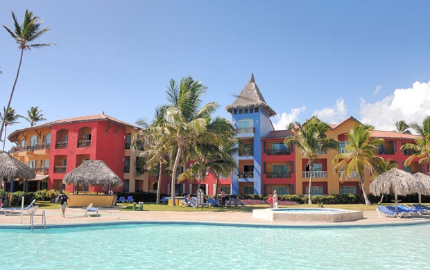 Tropical Princess Beach Resort 