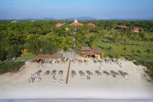 Ramada Caravella Beach Resort 