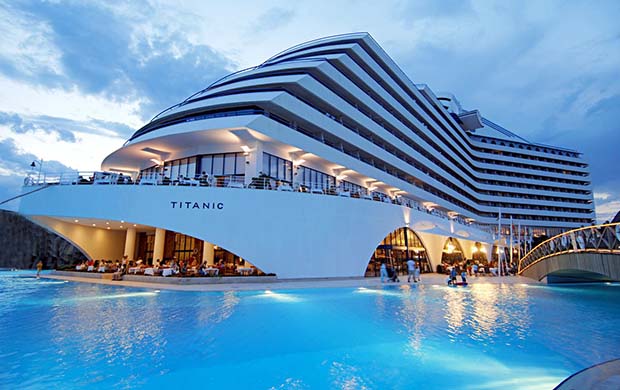 Titanic Beach Lara Resort 5*